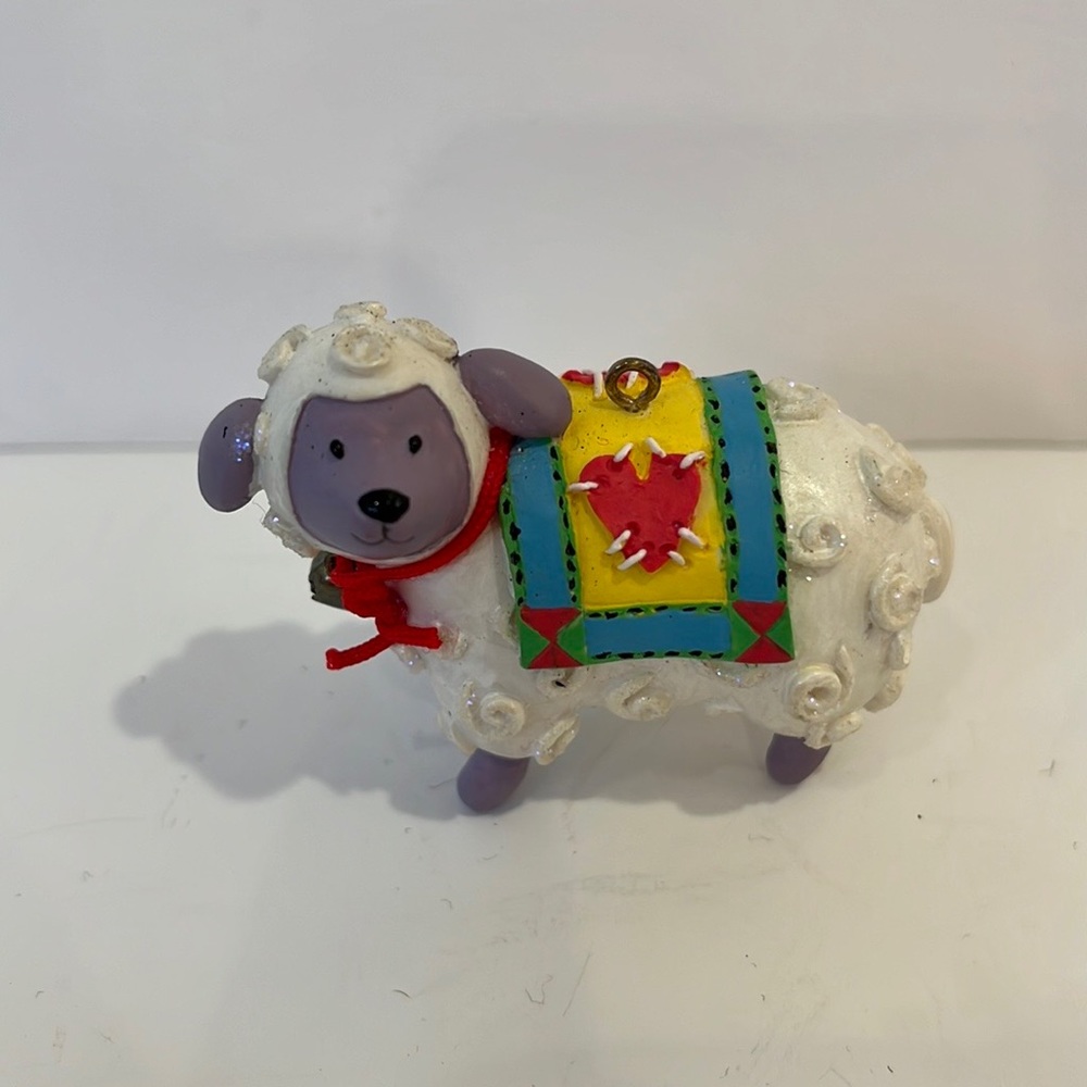 Tree ornament Heirloom Collection Holiday Christmas Lambie Pie Carlton Cards